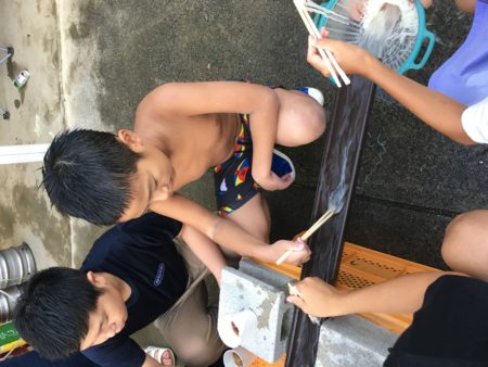 6FD8F969-7C2D-4B98-ADFF-F0E1BFDE332C