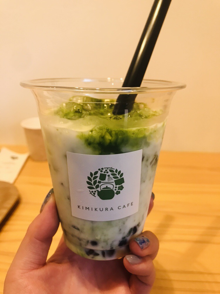 2BD16D0B-9339-400A-99C7-522B983EC206