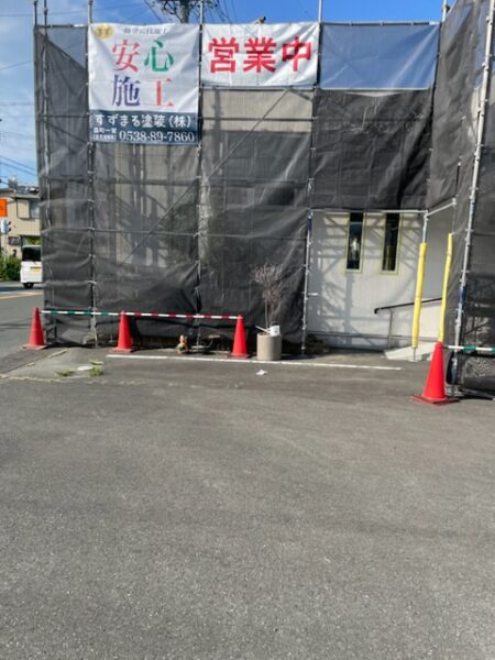 7ECE7C92-69DC-4411-A18A-3102D201407F