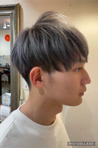 AEAB7EE3-0100-41F4-92D2-47DCE9ECE83C